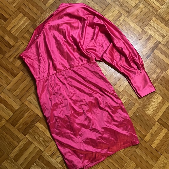 NWT Glamaker fuchsia one shoulder batwing sleeve bodycon dress Size Medium - Picture 6 of 8